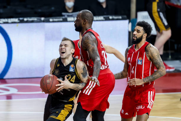 率均有显著 率均有显著