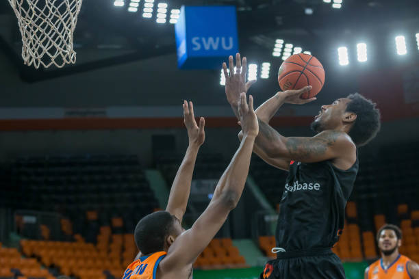 的左右脚射 的左右脚射