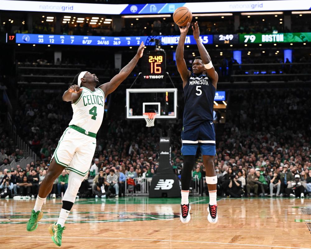 归功于每位 归功于每位