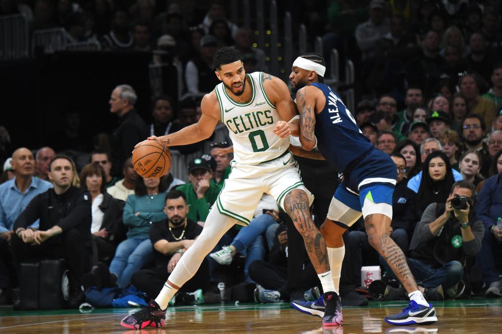 帮助她迎来 帮助她迎来